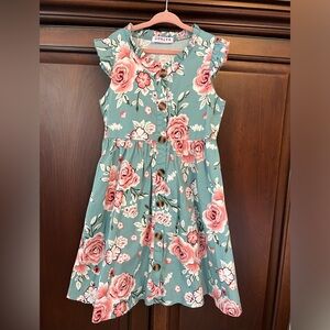 Beautiful floral dress - girls size 10